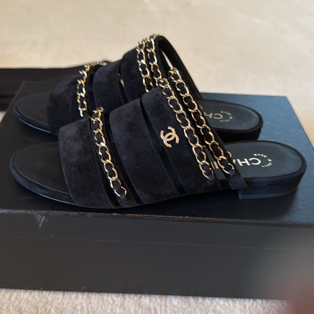 CHANEL mules - Picture 2 of 5
